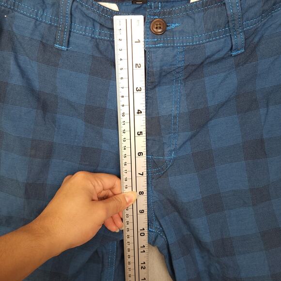 The North Face Men's Chino Shorts Sz 32 Green Plaid Casual Flat Front Golf - Picture 13 of 13